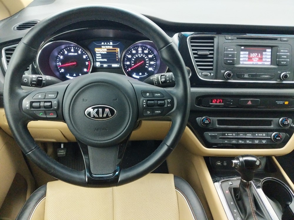 2016 Kia Sedona - Driver Dash