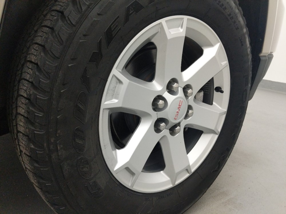 2016 GMC Acadia - Wheel