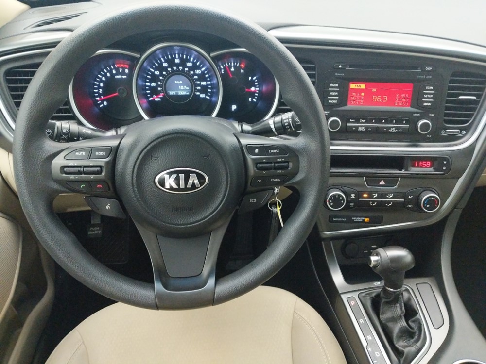 2015 Kia Optima - Driver Dash