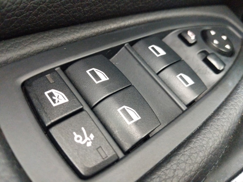 2016 BMW 328i - Driver Power Windows/Lock Control