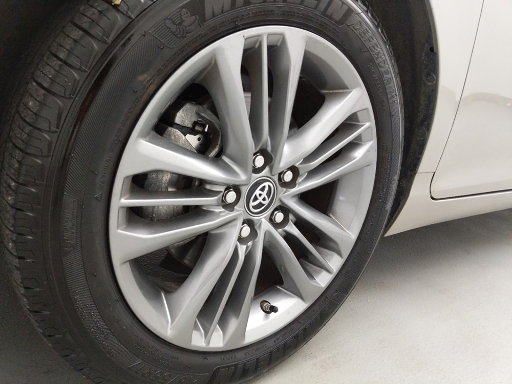2017 Toyota Camry - Wheel