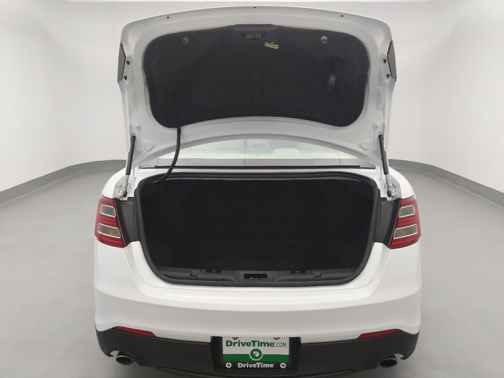 2016 Ford Taurus - Trunk