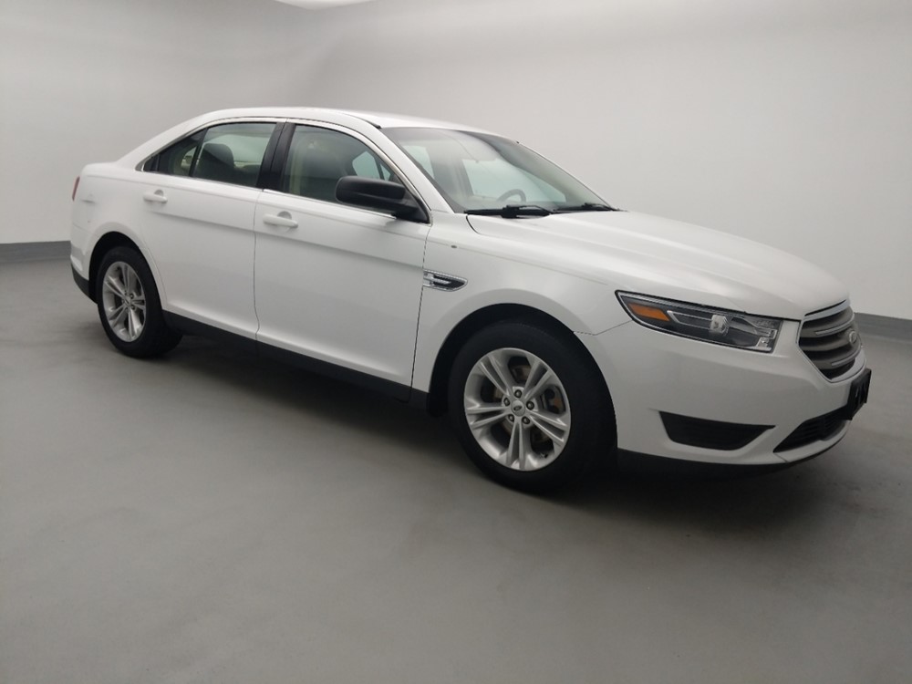 2016 Ford Taurus - Passenger Front Side