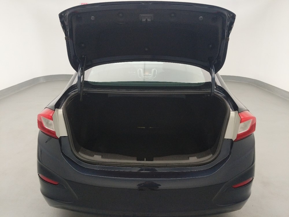 2016 Chevrolet Cruze - Trunk