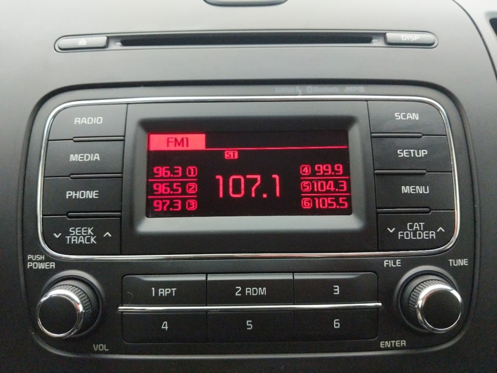 2016 Kia Forte - Stereo Package