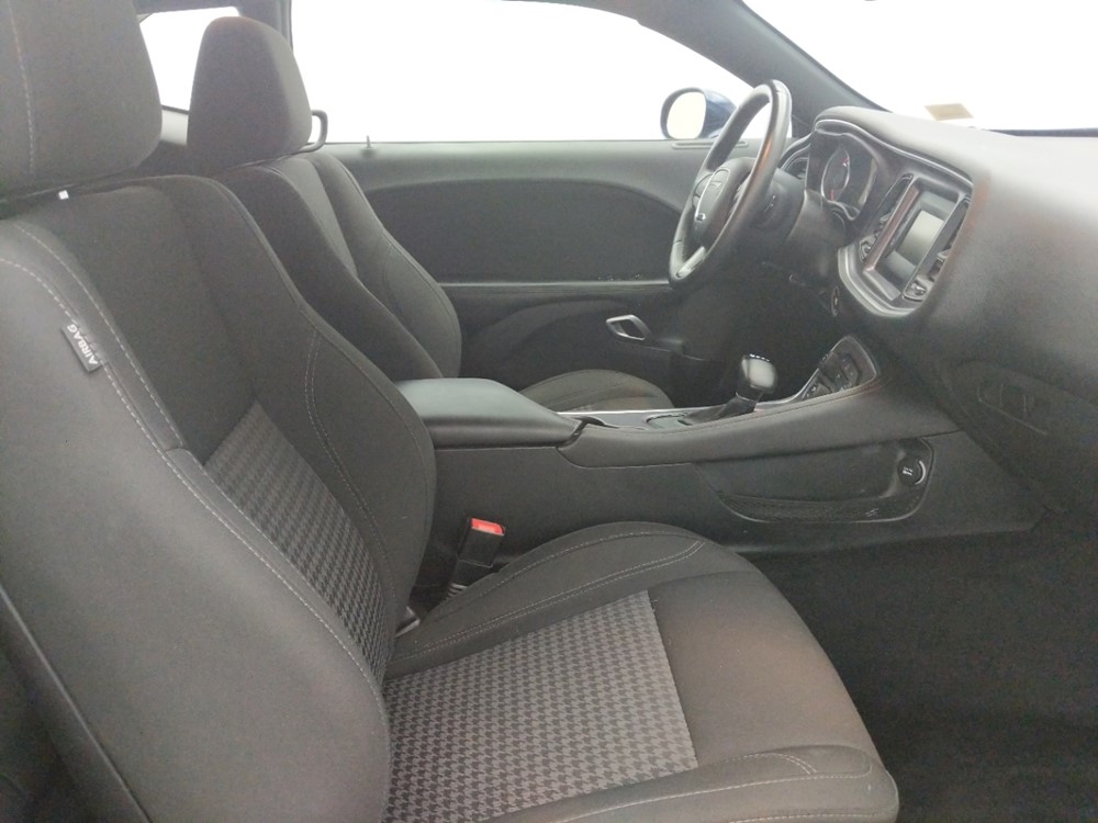 2016 Dodge Challenger - Passenger Front Seat