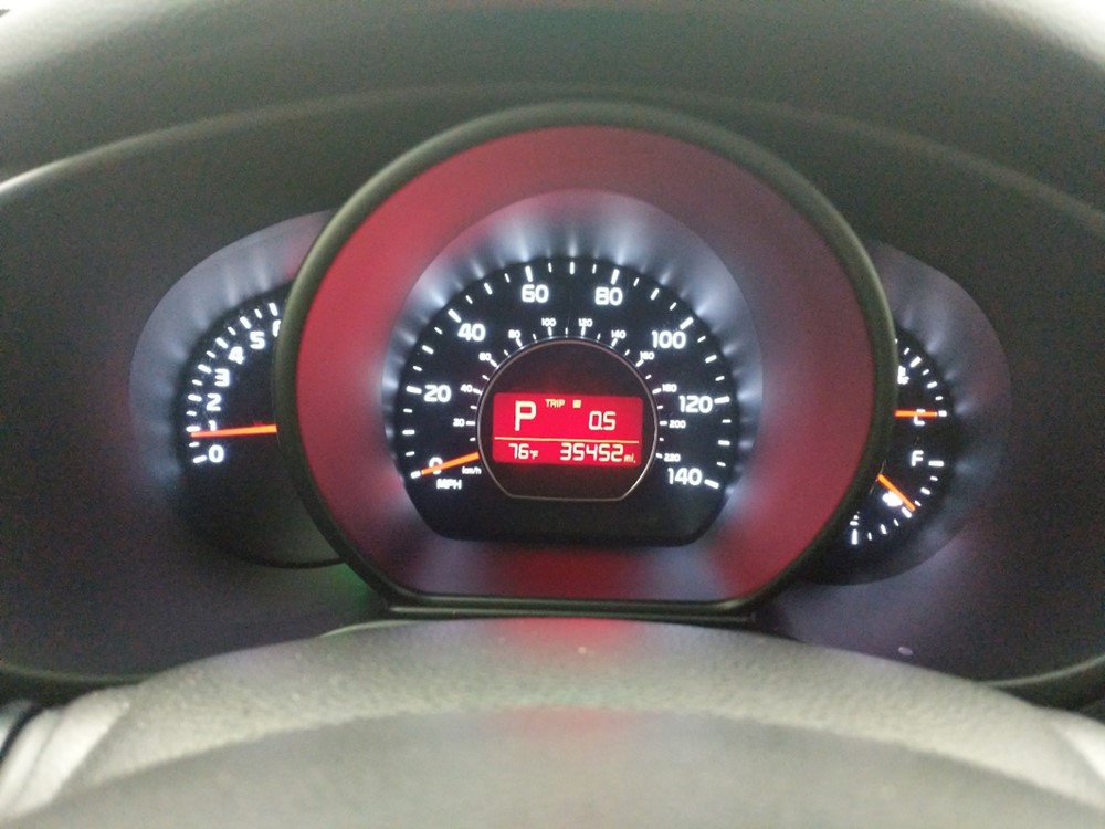 2016 Kia Soul - Odometer Close Up