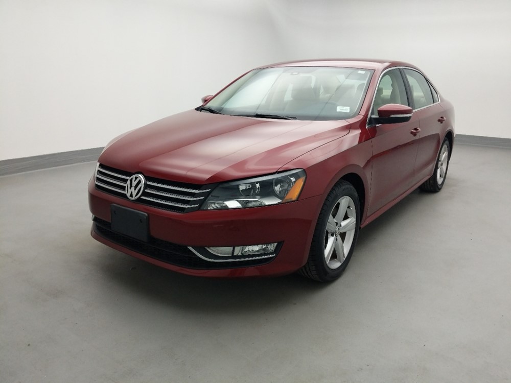 Used 2015 Volkswagen Passat Driver Front Bumper