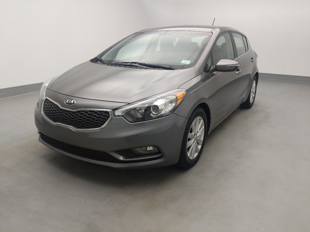 Used 2015 Kia Forte5 Driver Front Bumper
