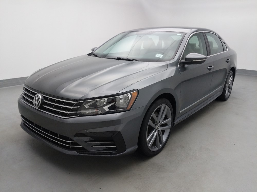 Used 2016 Volkswagen Passat Driver Front Bumper