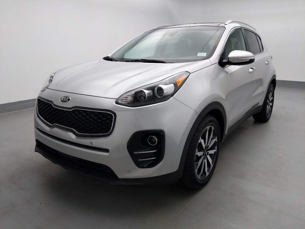 Used 2017 Kia Sportage Driver Front Bumper