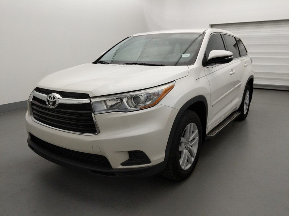 Used 2016 Toyota Highlander Driver Front Bumper