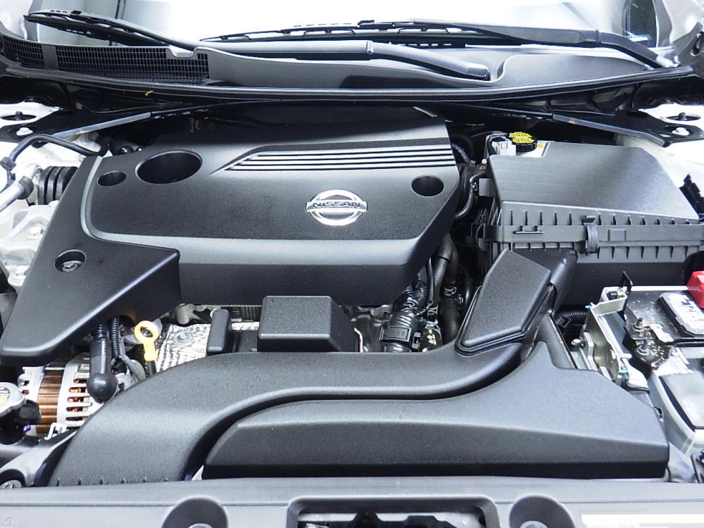 2015 Nissan Altima - Engine