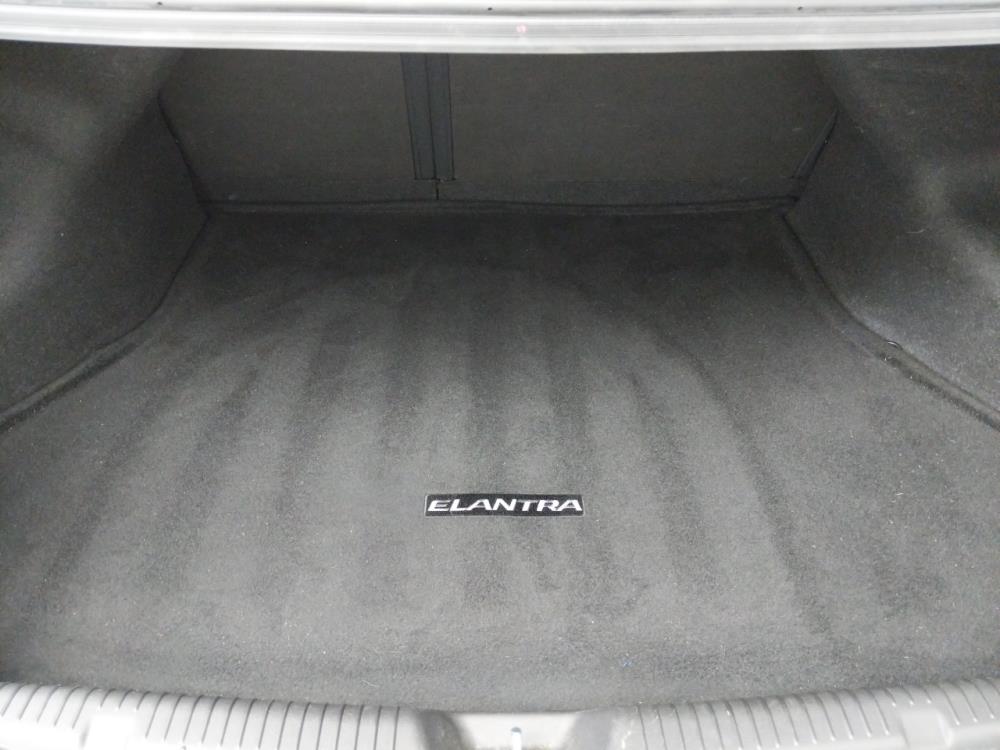 2015 Hyundai Elantra - Trunk