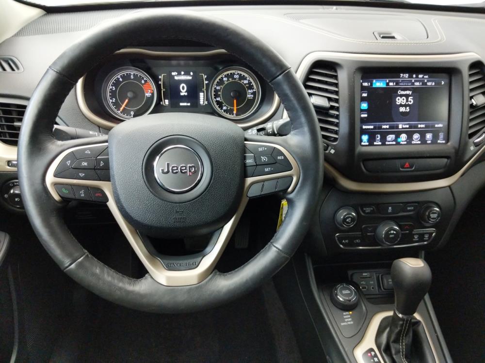2016 Jeep Cherokee - Driver Dash