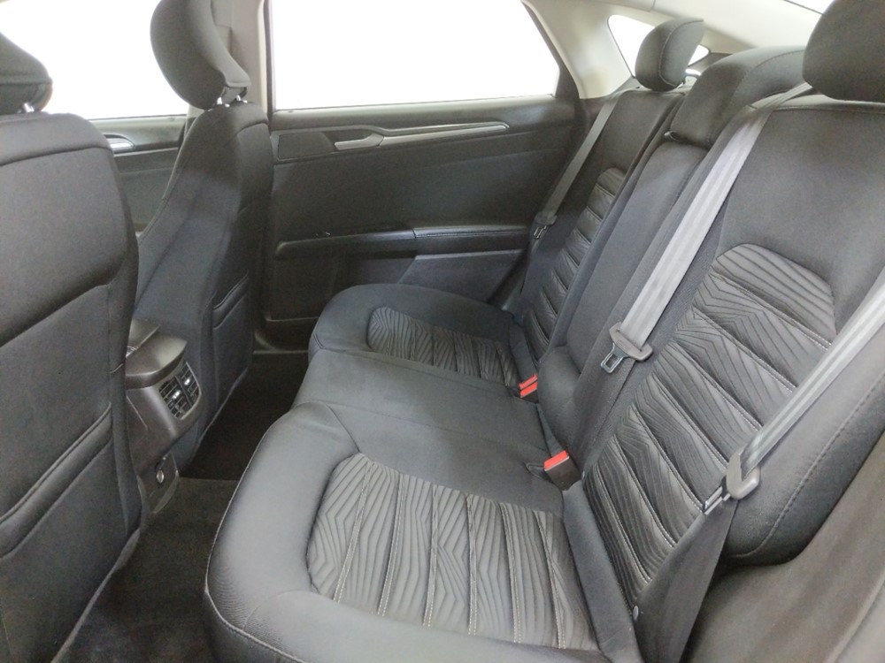 2016 Ford Fusion - Driver Rear Seat