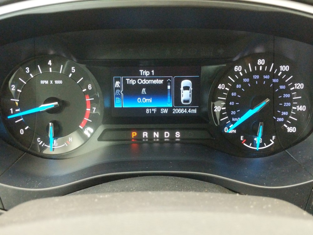 2016 Ford Fusion - Odometer Close Up