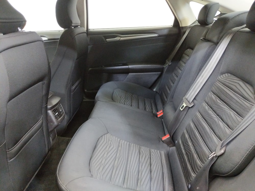 2016 Ford Fusion - Driver Rear Seat