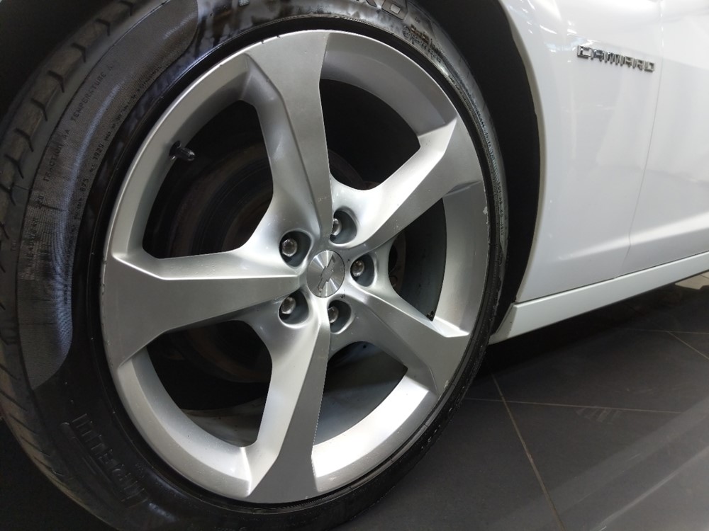 2015 Chevrolet Camaro - Wheel