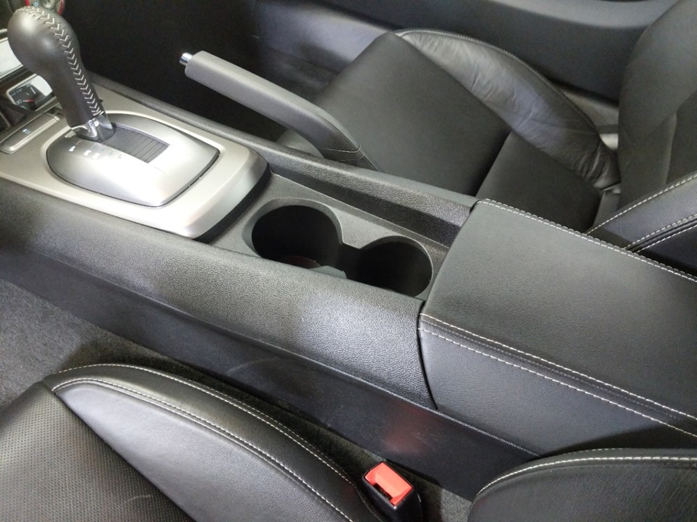2015 Chevrolet Camaro - Center Console/Cup Holders