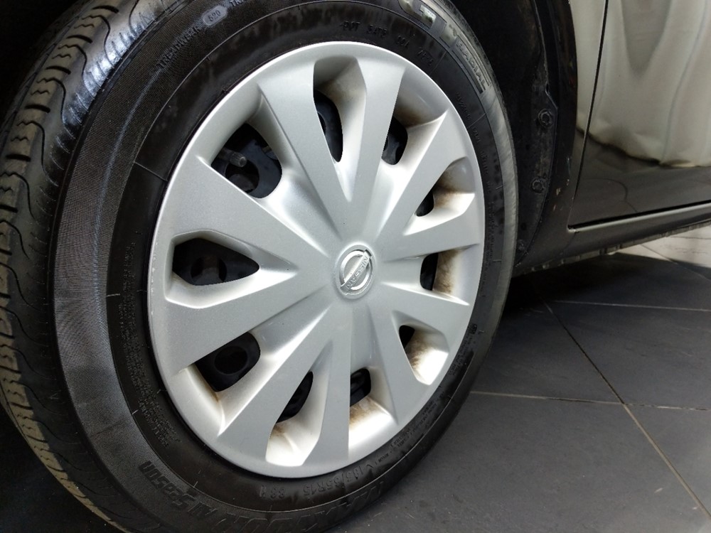 2017 Nissan Versa - Wheel