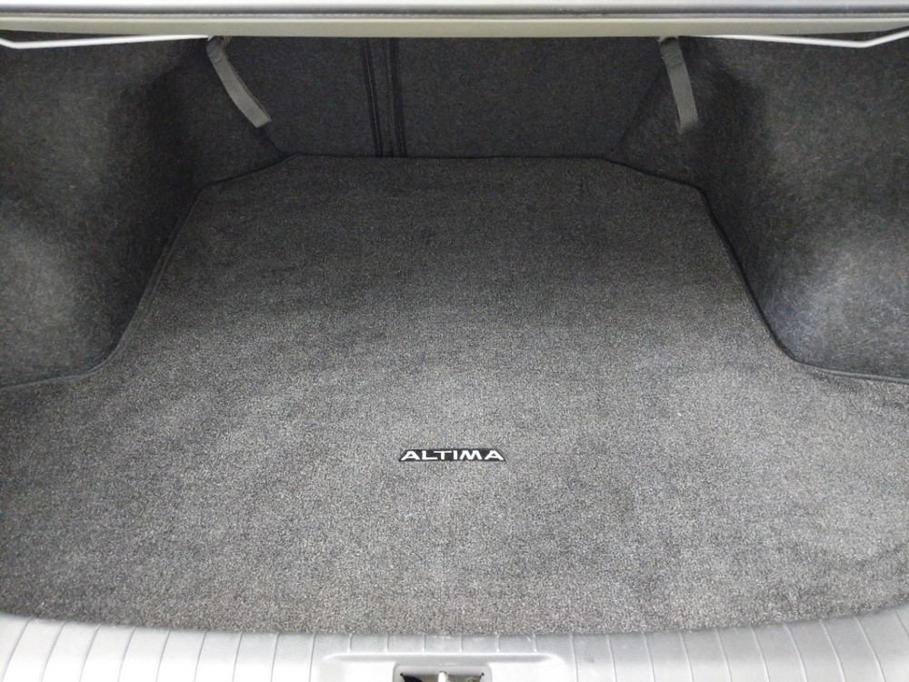 2017 Nissan Altima - Trunk