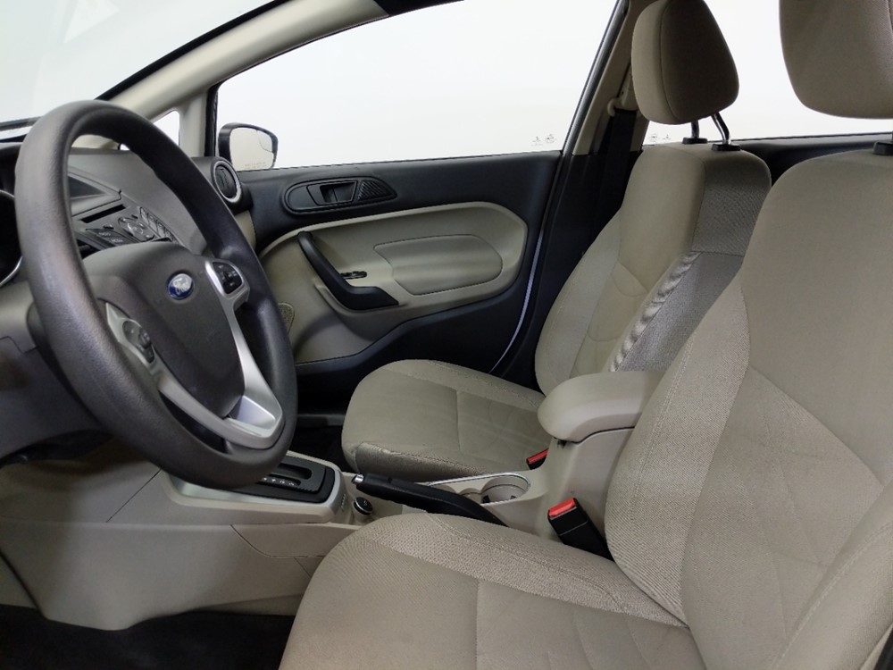 2017 Ford Fiesta - Driver Front Seat
