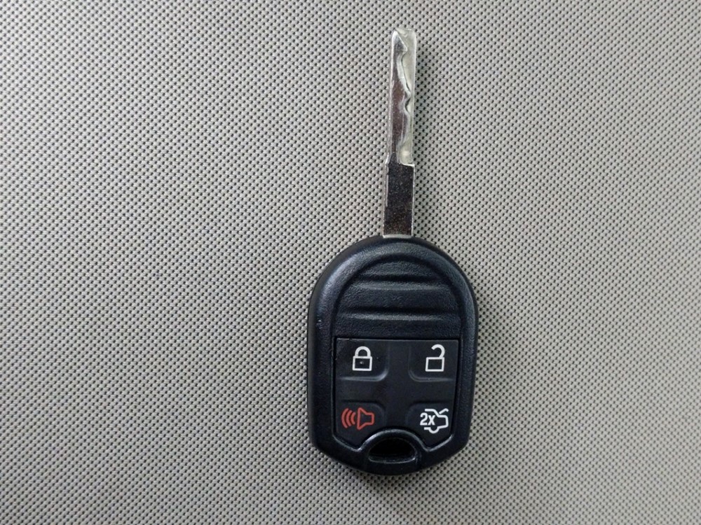 2017 Ford Fiesta - Keys