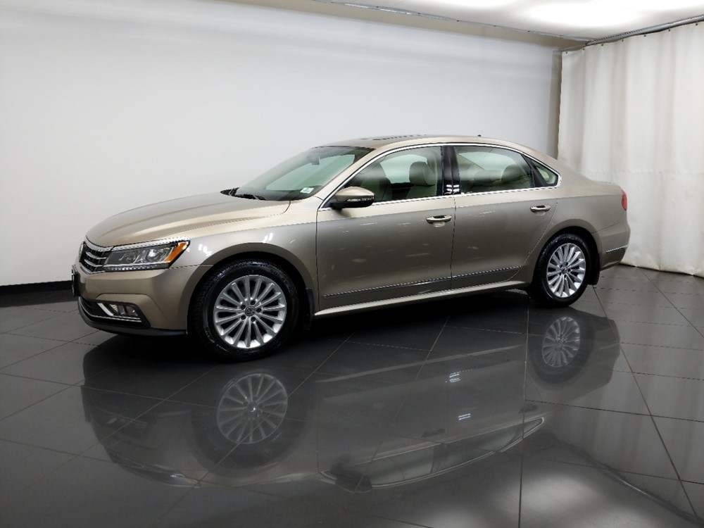 2016 Volkswagen Passat - Driver Front Side
