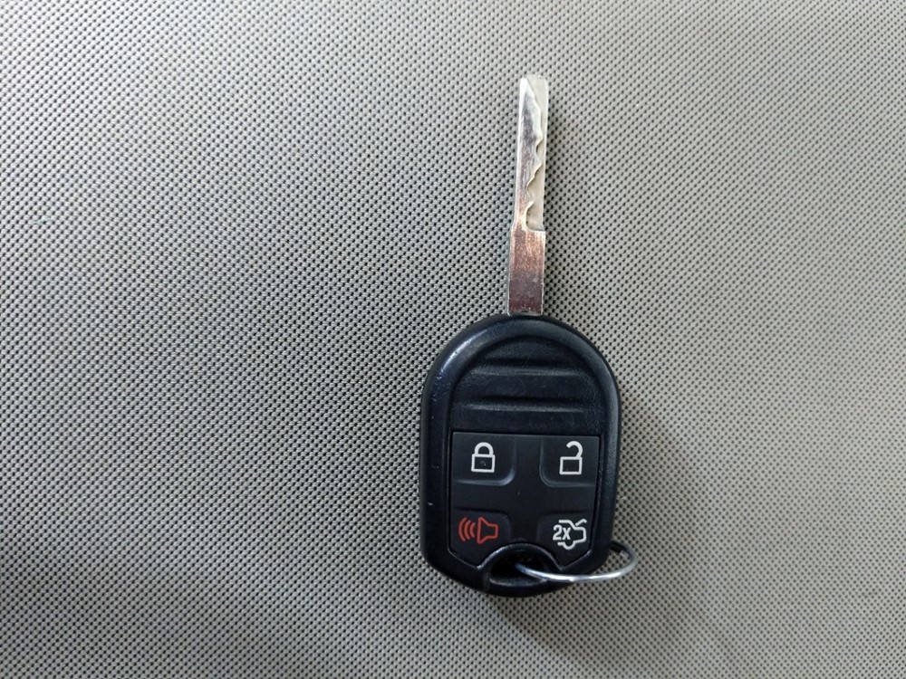2017 Ford Fiesta - Keys