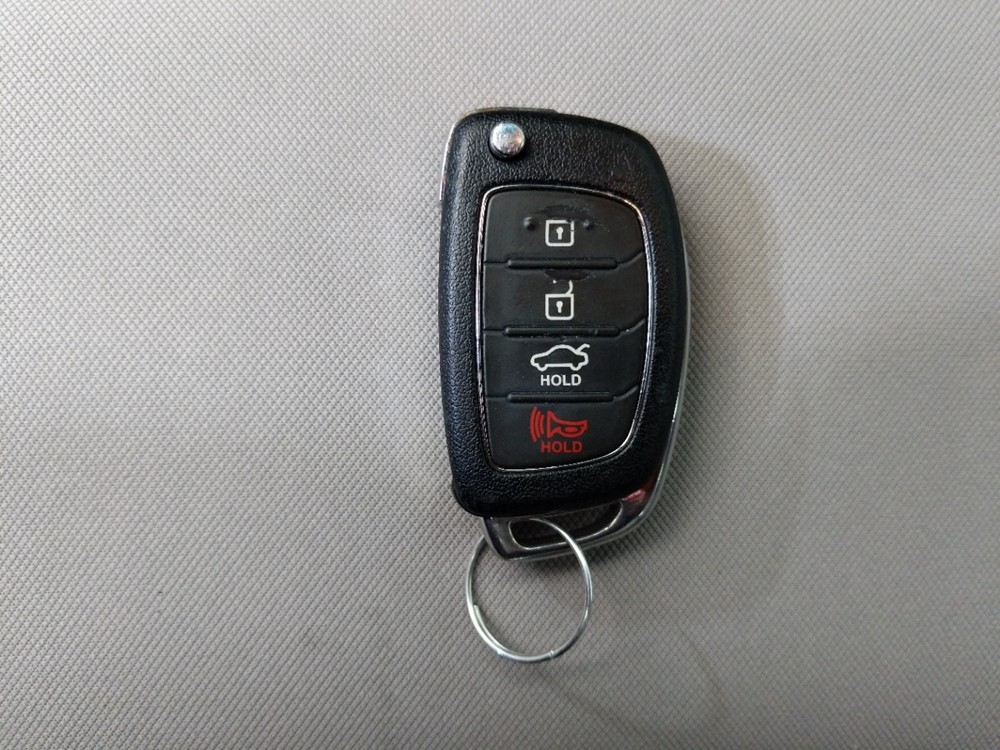 2017 Hyundai Sonata - Keys