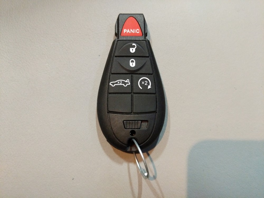 2013 Dodge Durango - Keys