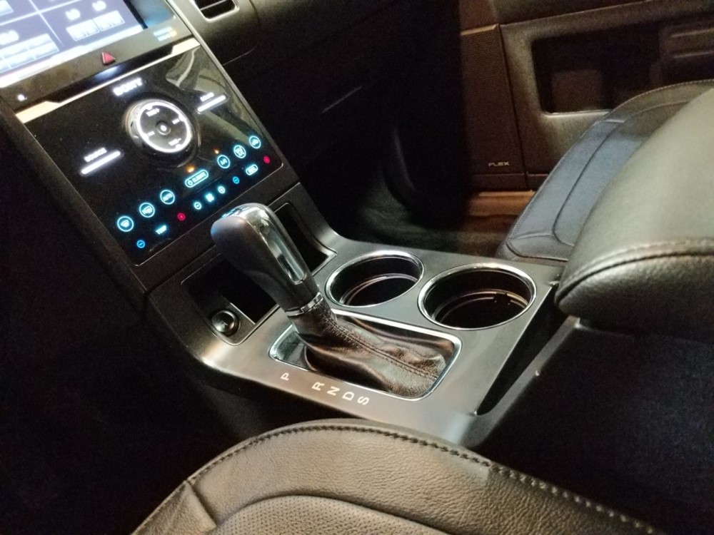 2014 Ford Flex - Center Console/Cup Holders