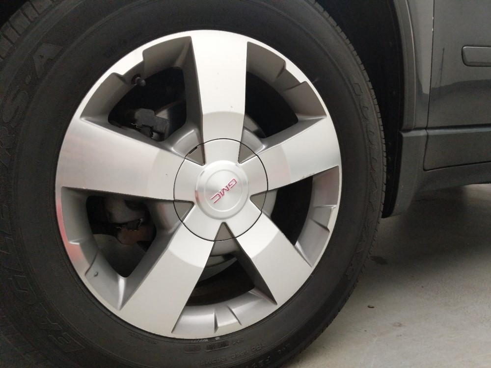 2012 GMC Acadia - Wheel