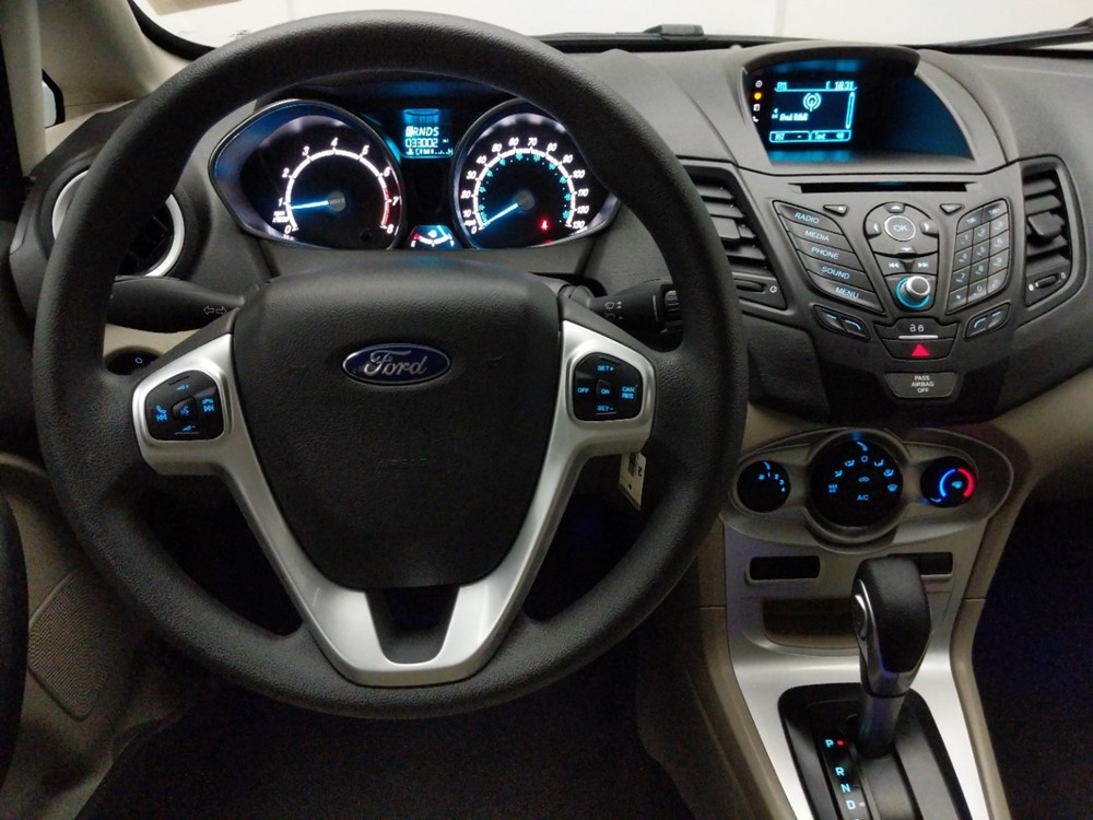 2017 Ford Fiesta - Driver Dash