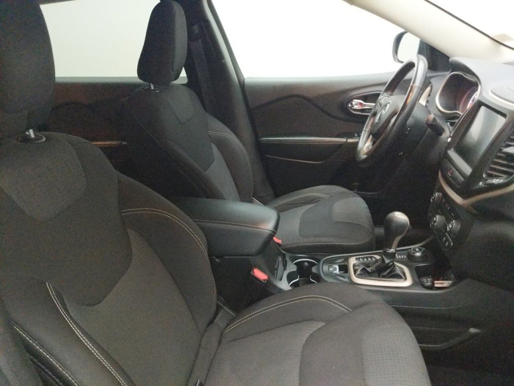 2015 Jeep Cherokee - Passenger Front Seat