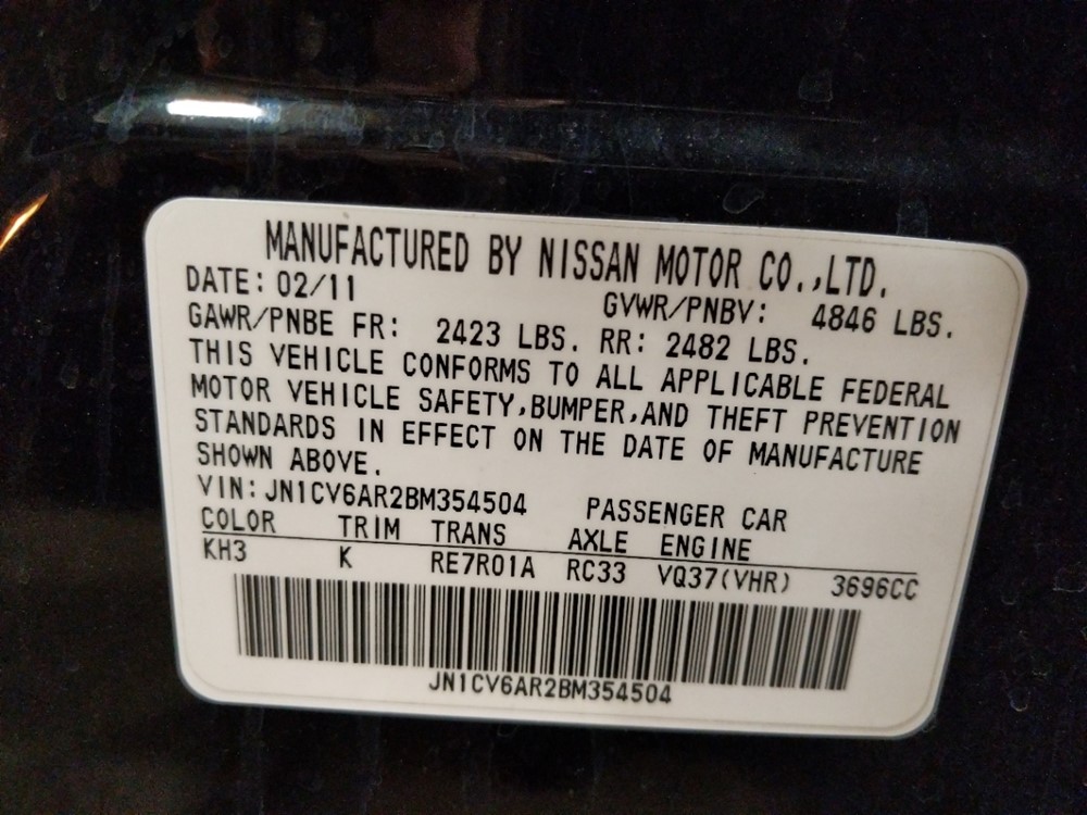 2011 INFINITI G37 - VIN Plate