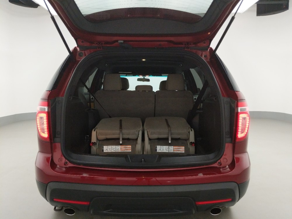 2014 Ford Explorer - Trunk