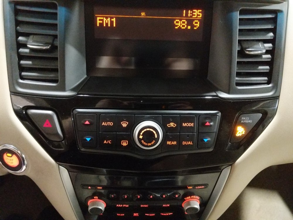 2014 Nissan Pathfinder - Stereo Package