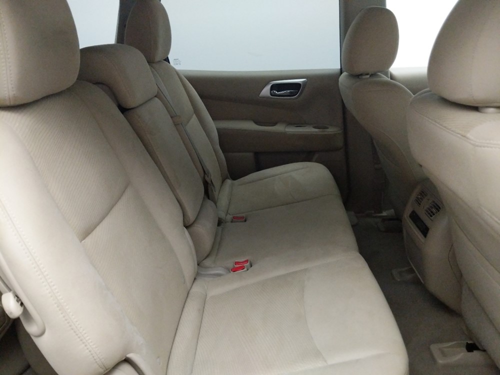 2014 Nissan Pathfinder - Passenger Rear Seat