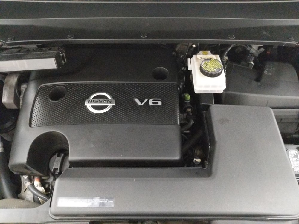 2014 Nissan Pathfinder - Engine