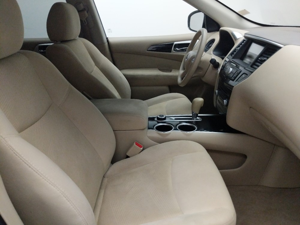 2014 Nissan Pathfinder - Passenger Front Seat