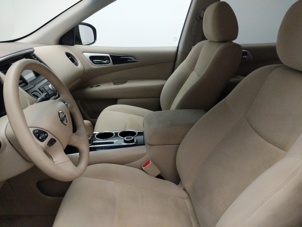 2014 Nissan Pathfinder - Driver Front Seat