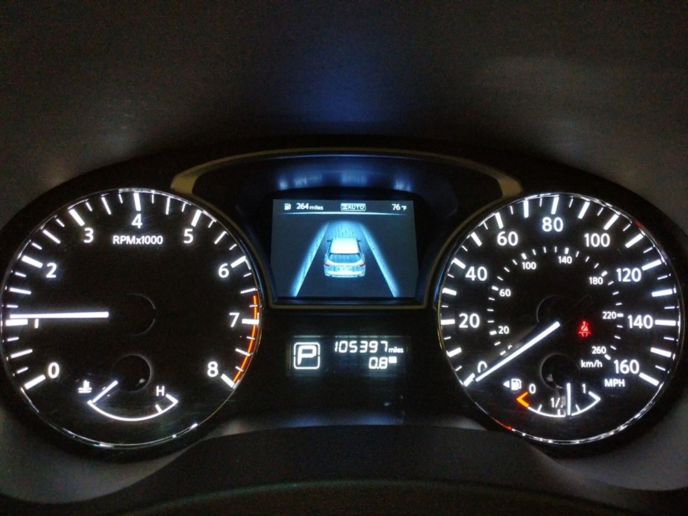 2014 Nissan Pathfinder - Odometer Close Up