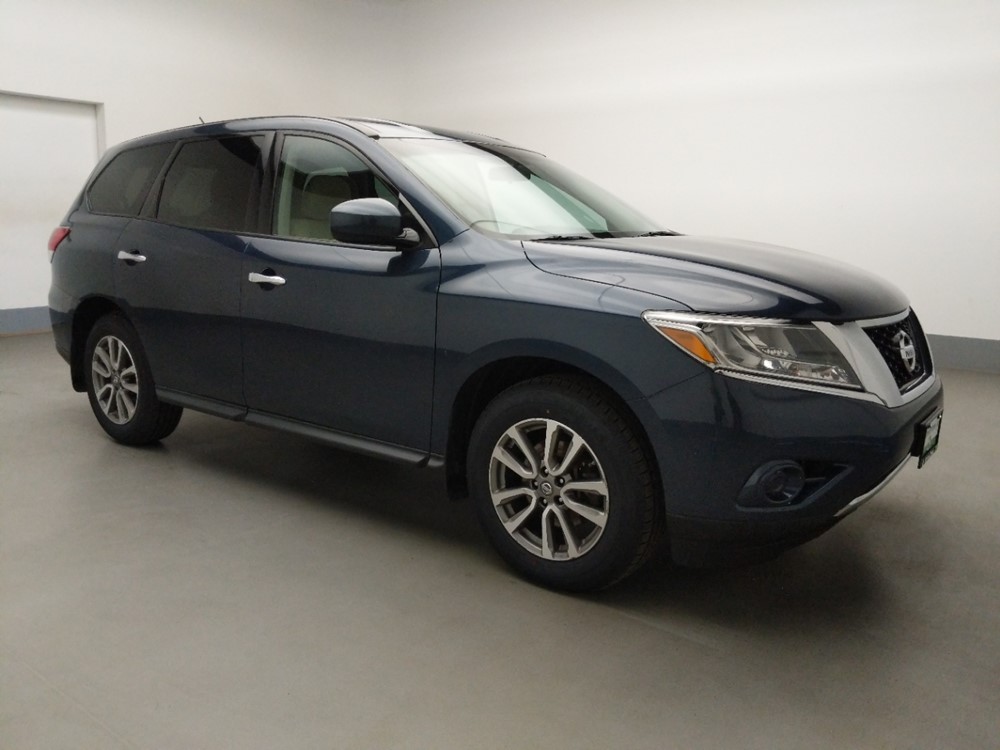 2014 Nissan Pathfinder - Passenger Front Side