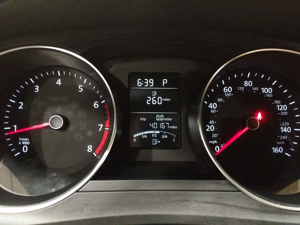 2016 Volkswagen Jetta - Odometer Close Up