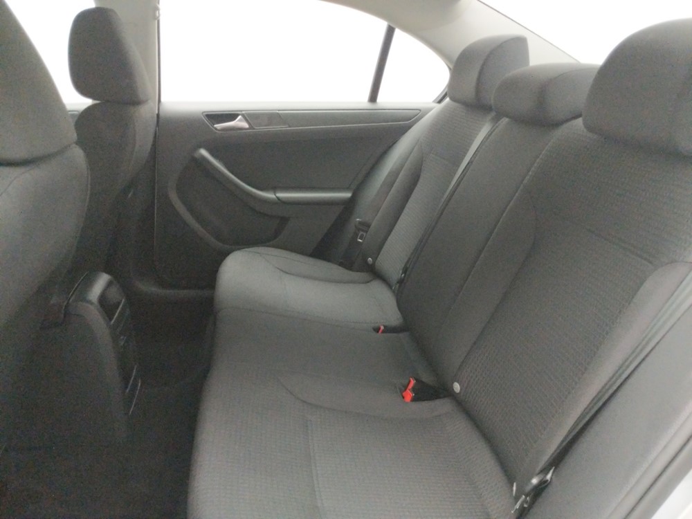 2016 Volkswagen Jetta - Driver Rear Seat
