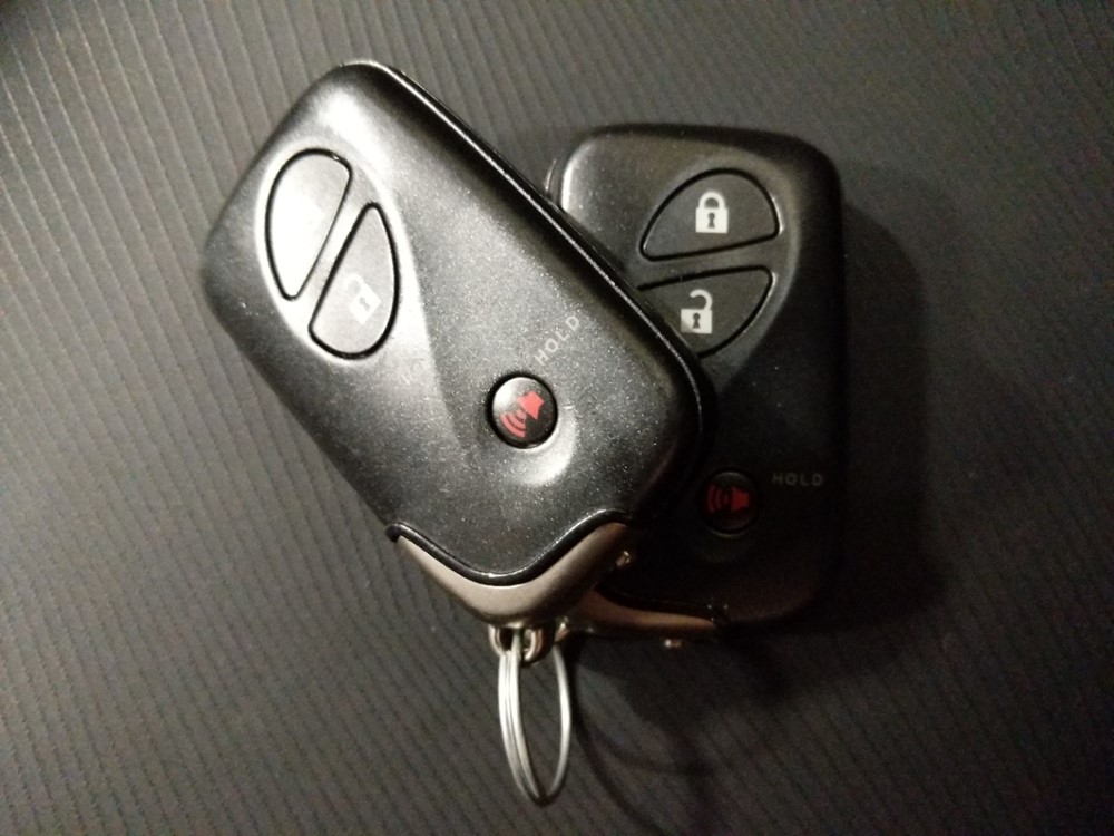 2015 Lexus CT 200h - Keys
