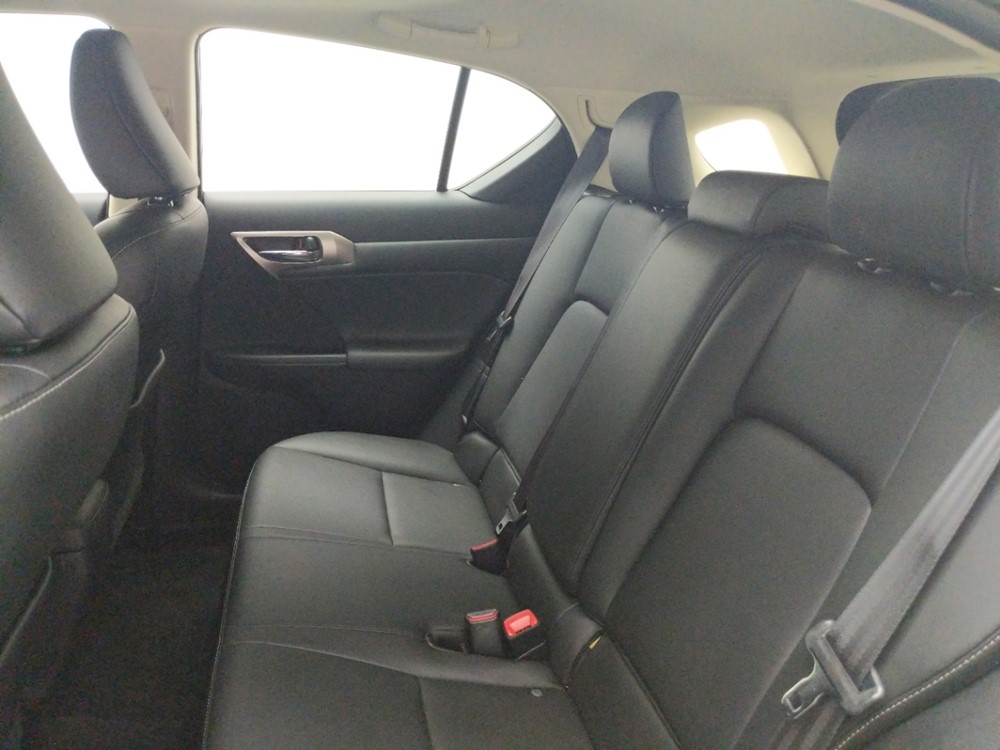 2015 Lexus CT 200h - Driver Rear Seat