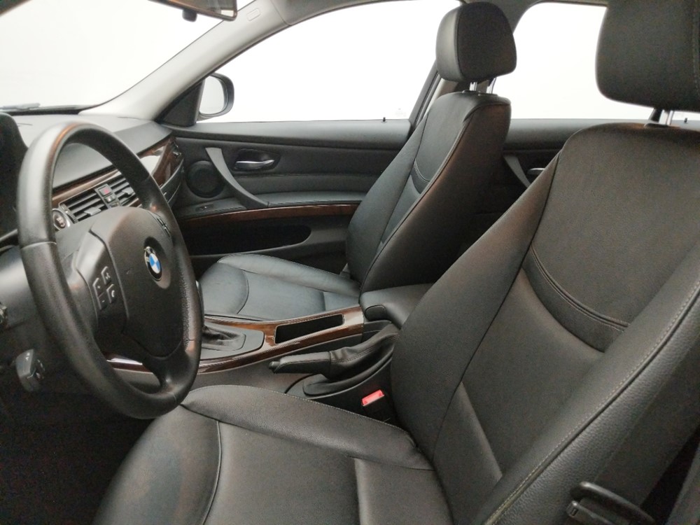 2011 BMW 328i - Driver Front Seat